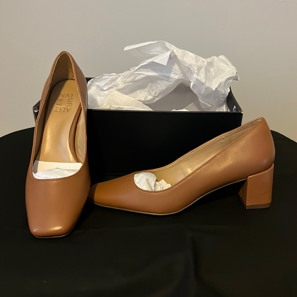 Size 6.5 Naturalizer High Heels